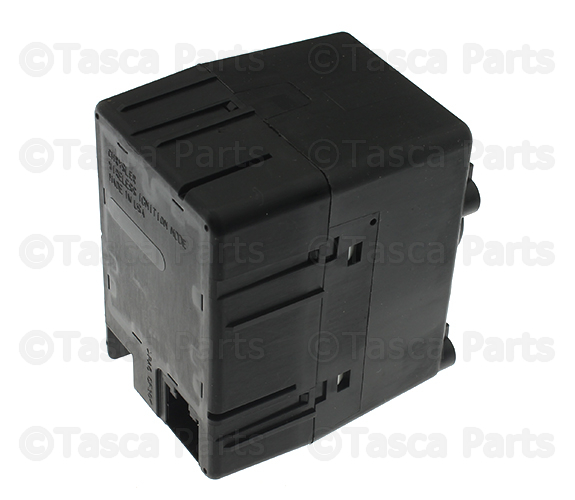 68210151AB - : WIRELESS IGNITION NODE REC for Chrysler: 300 | Dodge: Challenger, Charger, Magnum, Ram 1500, Ram 2500, Ram 3500 | Jeep: Commander, Grand Cherokee Image