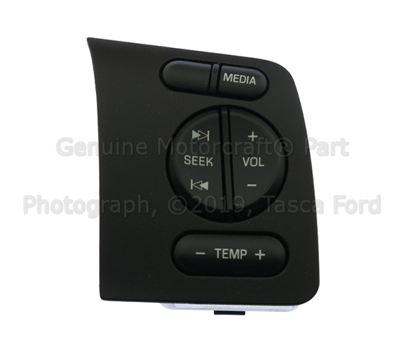 6L2Z9C888GAA - Steering: Cruise Switch for Ford: Expedition, Explorer, Explorer Sport Trac, F-250 Super Duty, F-350 Super Duty, F-450 Super Duty | Mercury: Mountaineer Image