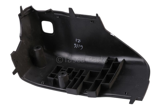20917533 - Steering: Steering Column Cover for GM Image