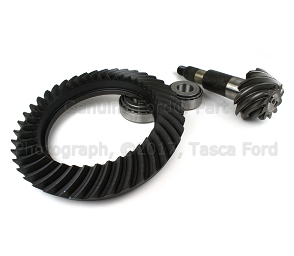 1C2Z4209FA - Universals &amp; Rear Axle: Ring &amp; Pinion for Ford: E-250, E-250 Econoline, E-350 Econoline, E-350 Econoline Club Wagon, E-350 Super Duty, E-450 Super Duty Image