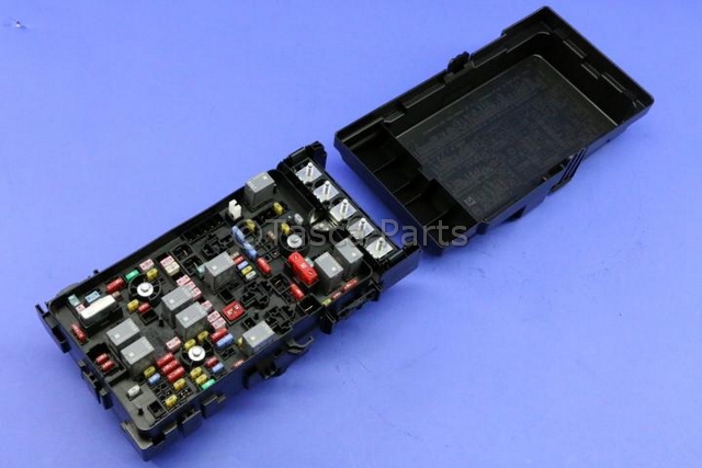 68292018AE - : Intelligent Power Power Distribution Center, US, Canada, Mexico for Mopar Image