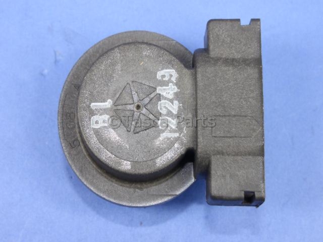 2001-2009 Mopar Park, Turn, And Side Lamp Socket 68060366AB ...
