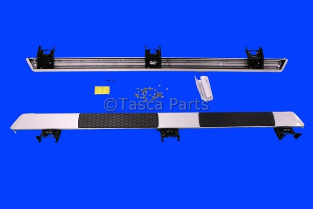 82212182AE - : Cab Running Board Kit for Dodge: Ram 2500, Ram 3500 | Ram: 2500, 3500 Image