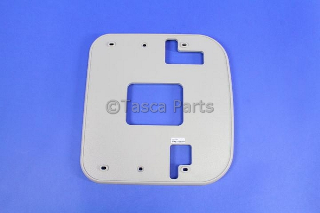 68189012AA - Mopar Accessories - Component Parts: Dvd Changer for Chrysler: Town &amp; Country | Dodge: Grand Caravan, Journey, Nitro, Ram 1500 | Fiat: 500L | Jeep: Commander, Grand Cherokee | Ram: 1500, 2500, 3500, C/V Image