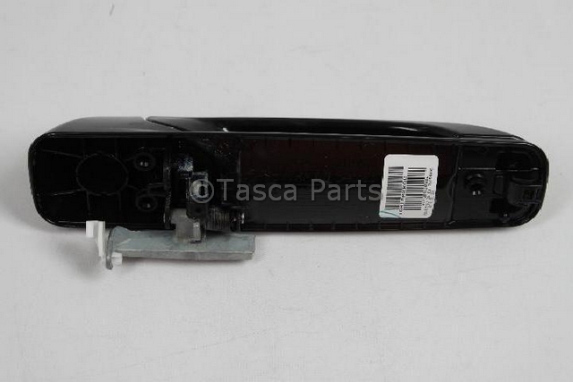 1GH18GBSAC - Doors, Door Mirrors and Related Parts: Exterior Door Handle, Right for Dodge: Ram 1500 | Ram: 1500 Image
