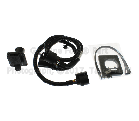 HC3Z15A416A - Towing: Trailer Wiring Harness - 7 Pin - In Bed for Ford: E-350 Super Duty, E-450 Super Duty, F-250 Super Duty, F-350 Super Duty, F-450 Super Duty, F-550 Super Duty Image