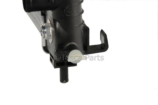 22883363 - Belts &amp; Cooling: Radiator for Buick: Regal | Chevrolet: Impala, Malibu, Malibu Limited Image