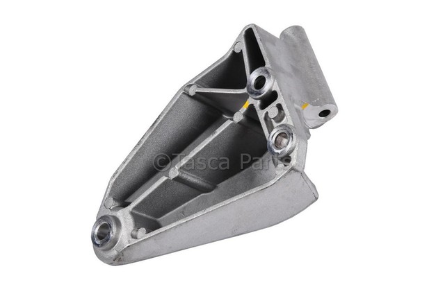96352142 - Electrical: Pulley Mount Bracket for Chevrolet: Aveo, Aveo5 Image
