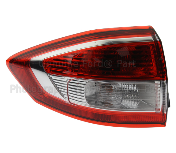 2017-2018 Ford C-Max Tail Lamp Assembly - Driver's Side (LH