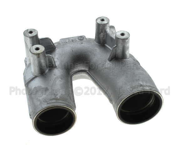 8C3Z6W650B - Engine: Hose for Ford: F-250 Super Duty, F-350 Super Duty, F-450 Super Duty Image