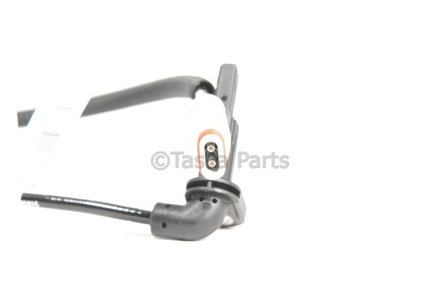 23483146 - : Front Wheel Speed Sensor for Buick: Cascada, LaCrosse, Regal | Cadillac: ELR, XTS Image