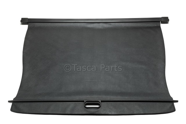 15213374 - Interior: Cargo Security Shade, XL W/o Power Liftgate for GM Image