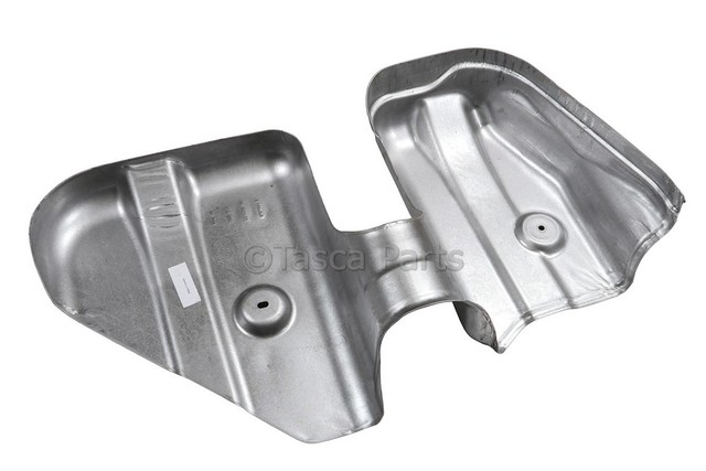 84042379 - : Front Fuel Tank Shield for Buick: Enclave | Cadillac: XT5, XT6 | Chevrolet: Blazer, Traverse, Traverse Limited | GMC: Acadia Image