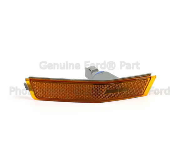 7A1Z15A201B - : Side Marker Lamp - Driver's Side (LH) for Lincoln: MKX Image