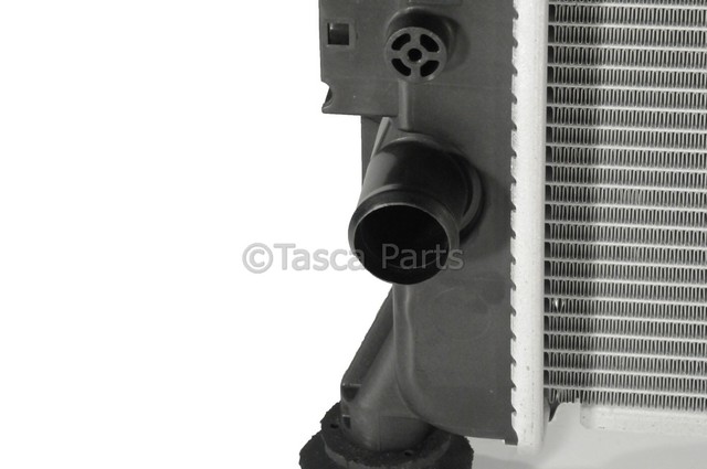 19130432 - Cooling System: Radiator for GM Image