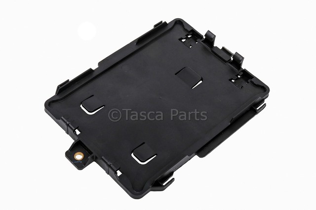 20853316 - Electrical: Retainer Plate for GM Image