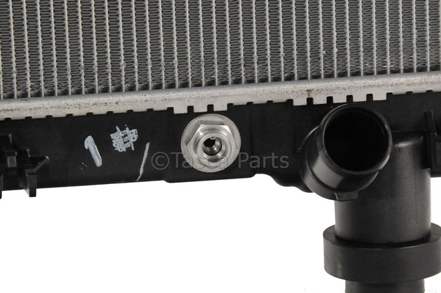 2012-2015 Chevrolet Camaro Radiator 22879423 | TascaParts.com
