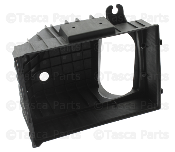 16528EZ40A - : Air Filter Housing for Nissan Image
