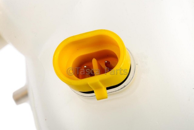 22681006 - Cooling System: Recovery Tank for Saturn: L100, L200, L300, LS, LS1, LW1, LW200 Image