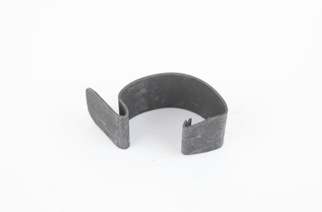 19368671 - : Part# 19368671 Air Cleaner Housing Cover Latch for Buick: LaCrosse, LeSabre | Pontiac: Grand Prix Image