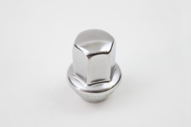 9596863 - : Part# 9596863 Wheel Lug Nut with Stainless Steel Cap for Buick: LaCrosse, Lucerne | Cadillac: ATS, CT4, CTS, SRX, STS | Chevrolet: Equinox, Impala, Monte Carlo, Volt | Pontiac: Solstice, Torrent | Saturn: Sky, Vue Image