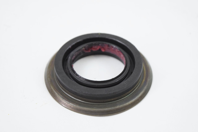 12471523 - Front Drive Axle: Pinion Seal for Buick: Rainier | Chevrolet: Astro, Blazer, Colorado, Express 1500, Express 2500, Express 3500, S10, Trailblazer | GMC: Canyon, Envoy, Jimmy, Safari, Savana 1500, Savana 2500, Savana 3500, Sonoma | Oldsmobile: Bravada | Pontiac: Firebird Image