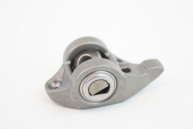 12681275 - Engine: Engine Rocker Arm for Buick: LaCrosse, Rainier | Cadillac: CTS, Escalade, Escalade ESV, Escalade EXT | Chevrolet: Express 2500, Express 3500, Express 4500, LCF 3500, Silverado 2500 HD, Silverado 3500 HD, Suburban 3500 HD | GMC: Savana 2500, Savana 3500, Savana 4500, Sierra 2500 HD, Sierra 3500 HD | Hummer: H2, H3, H3T | Pontiac: Firebird, G8, Grand Prix, GTO Image