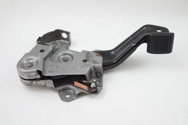 15016010 - : Part# 15016010 Parking Brake Lever for Chevrolet: Blazer, S10 | GMC: Jimmy, Sonoma | Oldsmobile: Bravada Image