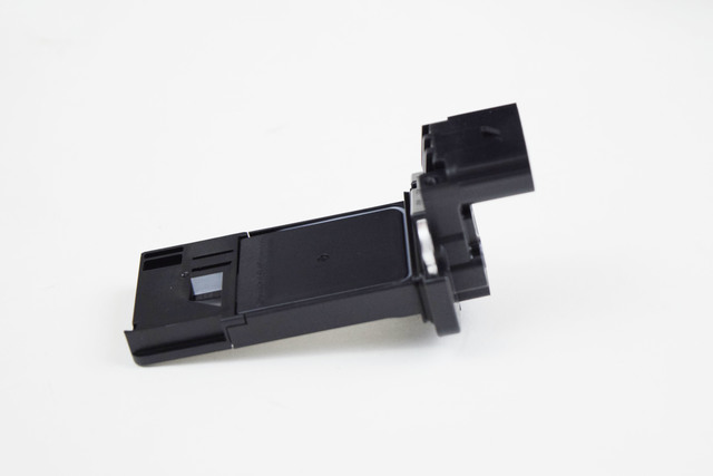 23262343 - : Part# 23262343 Mass Air Flow Sensor for Buick: Enclave, Envision, LaCrosse, Regal | Cadillac: ATS, CT6, CTS, Escalade, Escalade ESV, SRX, XT5, XT6, XTS | Chevrolet: Blazer, Camaro, Caprice, Captiva Sport, Colorado, Equinox, Express 2500, Express 3500, Express 4500, Impala, Impala Limited, LCF 3500, Malibu, Malibu Limited, Silverado 1500, Silverado 1500 LD, Silverado 2500 HD, Silverado 3500 HD, Suburban, Suburban 3500 HD, Tahoe, Traverse, Traverse Limited, Volt | GMC: Acadia, Acadia Limited, Canyon, Savana 2500, Savana 3500, Savana 4500, Sierra 1500, Sierra 1500 Limited, Sierra 2500 HD, Sierra 3500 HD, Terrain, Yukon, Yukon XL Image