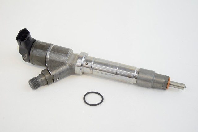 97780360 - : Part# 97780360 Fuel Injector Assembly, Remanufactured for GM Image