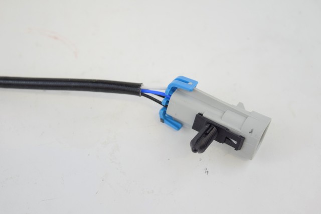 12583804 - : Part# 12583804 Heated Oxygen Sensor for Cadillac: Escalade, Escalade ESV, Escalade EXT | Chevrolet: Avalanche, Silverado 1500, Silverado 2500 HD, Silverado 3500 HD, Suburban 1500, Suburban 2500, Tahoe | GMC: Sierra 1500, Sierra 2500 HD, Sierra 3500 HD, Yukon, Yukon XL 1500, Yukon XL 2500 Image