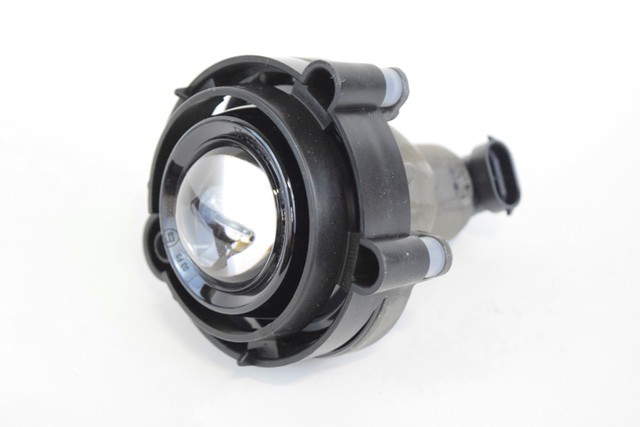 10335108 - : Part# 10335108 Front Fog Lamp for Buick: Enclave, LaCrosse, Lucerne, Verano | Cadillac: CTS | Chevrolet: Camaro, Equinox, Impala, Impala Limited, Malibu, Monte Carlo, Traverse | GMC: Acadia, Acadia Limited, Terrain | Pontiac: Torrent | Saturn: Ion, Vue Image