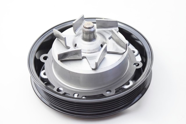 12692045 - : Part# 12692045 Engine Water Pump with Gasket for Cadillac: Escalade, Escalade ESV | Chevrolet: Silverado 1500, Silverado 1500 LD, Suburban, Tahoe | GMC: Sierra 1500, Sierra 1500 Limited, Yukon, Yukon XL Image