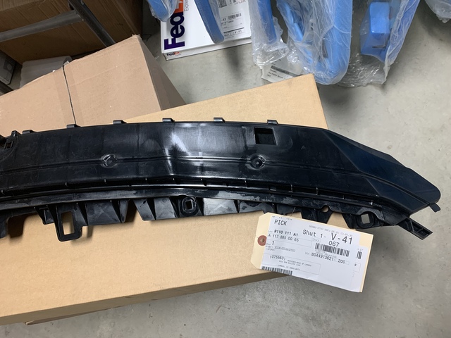 1178850065 - : Basic Carrier, Bumper for Mercedes-Benz Image