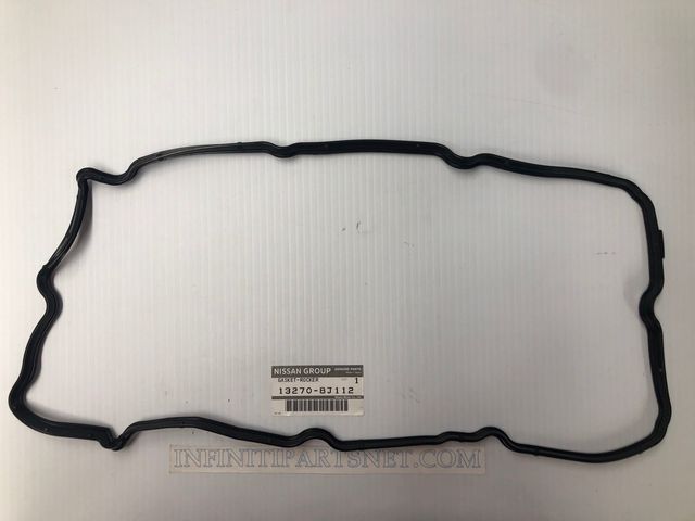 13270-8J112 (132708j112) - 2002-2008 Infiniti Valve Cover