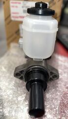 47207-0C010 - Brake Master Cylinder W/O (VSC) 2004-2006