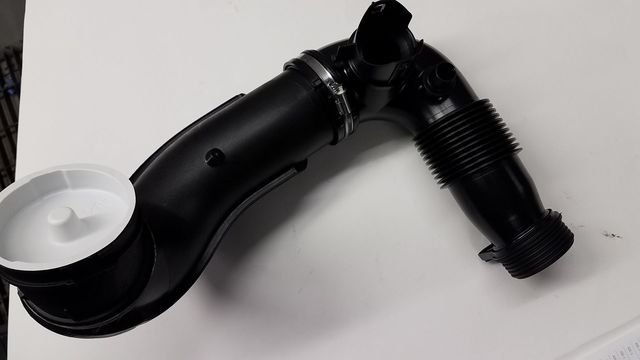 13717605045 - 2012-2016 BMW Outlet Tube (13-71-7-605-045
