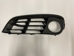 51117331731 - Body: Outer Grille for BMW: 528i, 528i xDrive, 535d, 535d xDrive, 535i, 535i xDrive, 550i, 550i xDrive, ActiveHybrid 5 Image