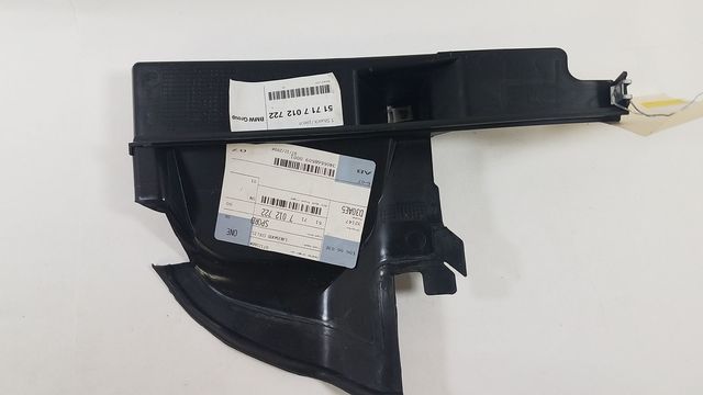 51717012722 - 2003-2008 BMW Z4 Air Duct (51-71-7-012-722