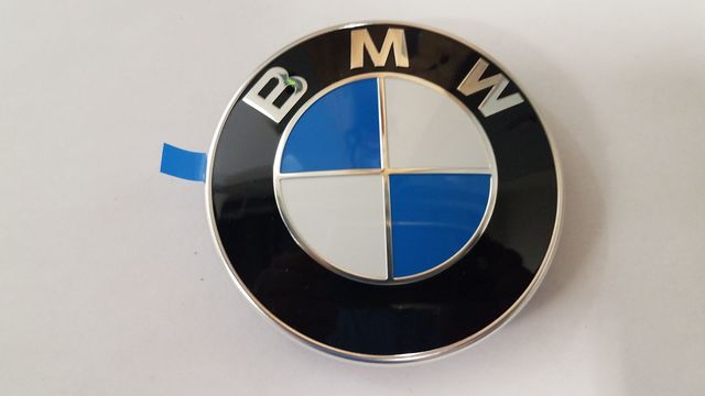 E93 エンブレム BMW BMW純正品 E93 3シリーズ カブリオレ専用 リアトランク
