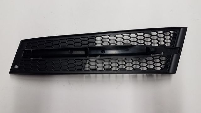 Front Left Driver Side Bumper Grille For BMW X5 – OEM 51117222857, No M Package