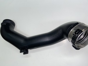 13717582314 - 2010-2019 BMW Front Duct (13-71-7-582-314