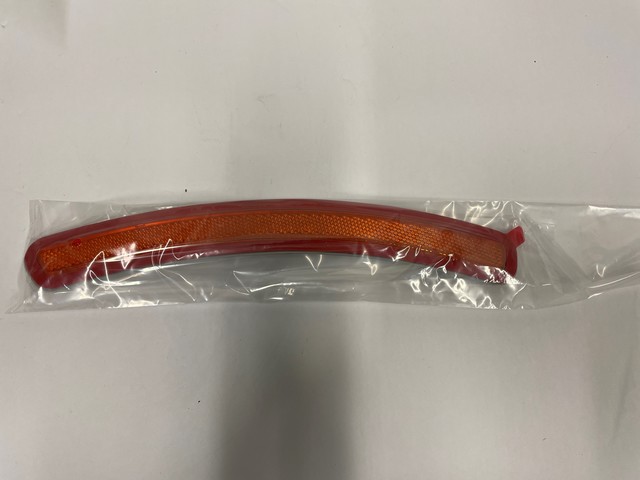 63147437079 - 2019-2025 BMW X5 Reflector (63-14-7-437-079) | BMW