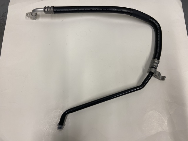 ❤︎ 17227567208 Genuine BMW Engine Oil Cooler Pipe, Return | BMW
