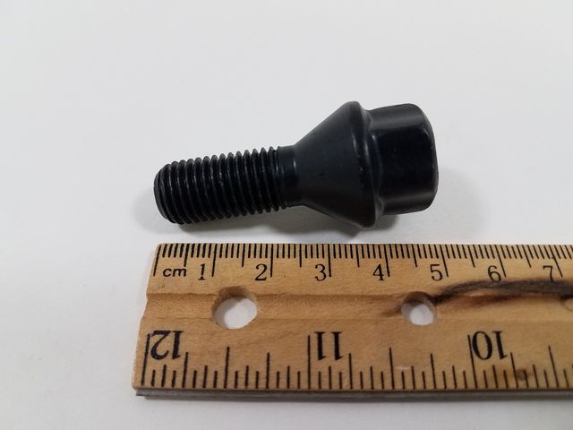 Amazon.com: BMW 1 2 3 4 5 6 7 Series Wheel Bolt Locks