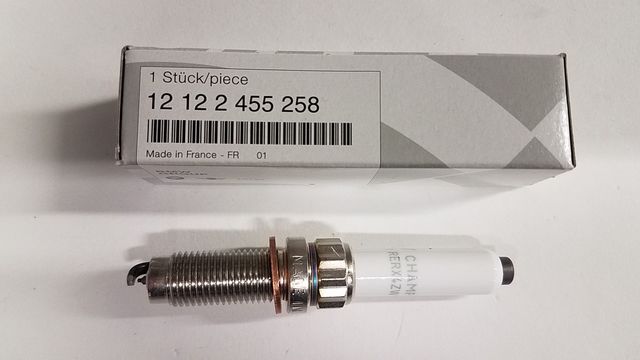thumbnail image 2 of BMW High Power Spark Plug – Genuine OEM 12122455258 – Fits 1,2,3,4,5,6,7,X Series & Mini 2 of 3