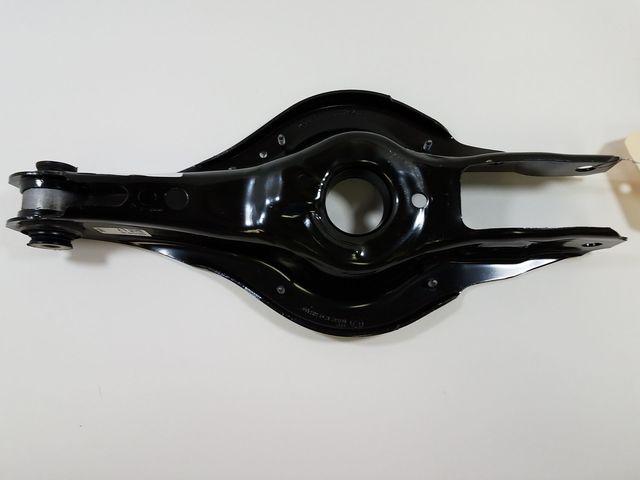 33326884694 - 2012-2025 BMW Lower Control Arm (33-32-6-884