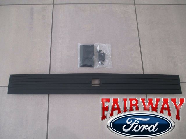 IAMAUTO 02084 OEM Quality Center Flexible Flex Step Tailgate Cap Pad