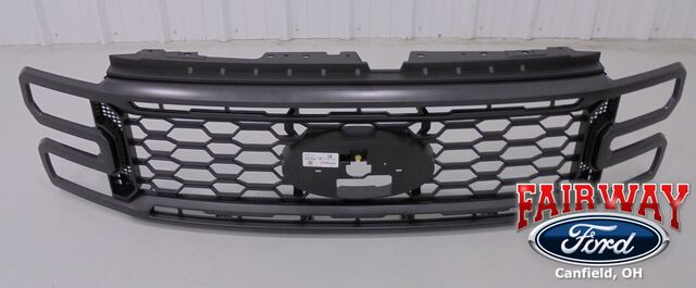 PC3Z-8200-HC Grille Assembly pc3z8200hc | Fairway Ford OEM Parts