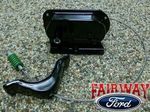 2L3Z1A131AA - Body: Carrier Assembly for Ford: F-150, F-150 Heritage, F-250 | Lincoln: Blackwood Image